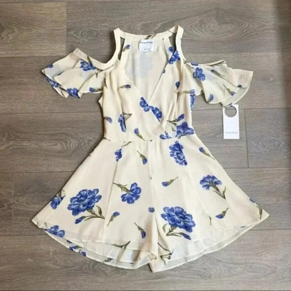 Revolve Privacy Please Leon Romper Floral Cold Shoulder Cream Purple Size Small - Picture 2 of 16